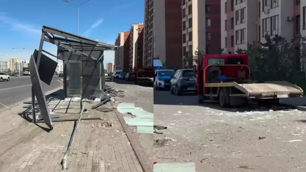 Астанада эвакуатор аялдамаға соғылды