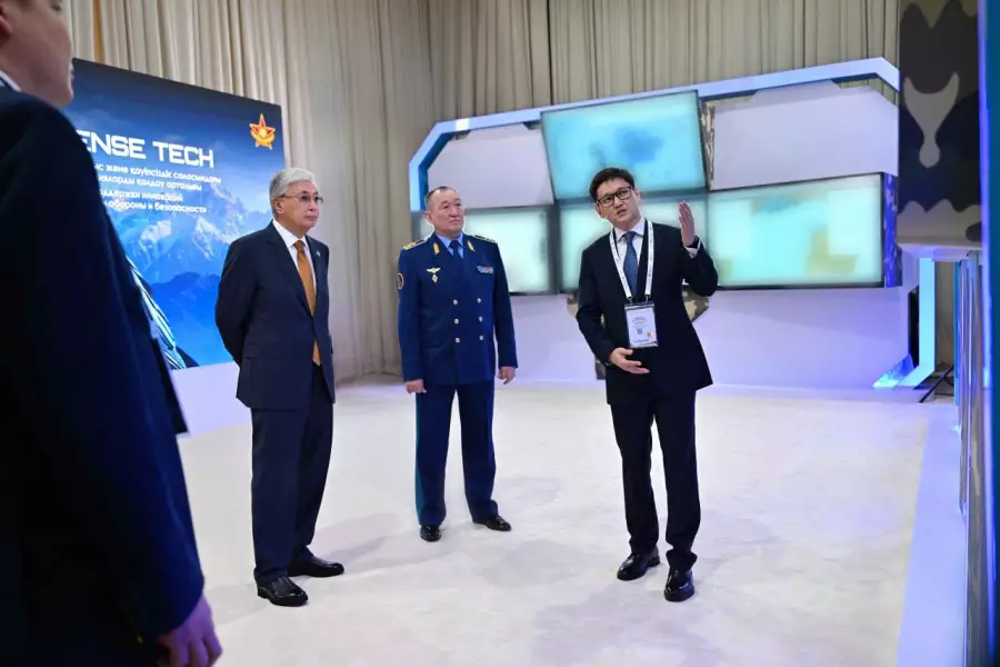 Тоқаевқа Defense Tech жобасы таныстырылды