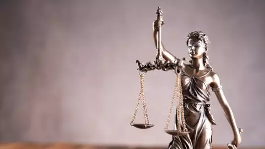 Казахстанка подала иск после отказа засчитать годы учебы в стаж