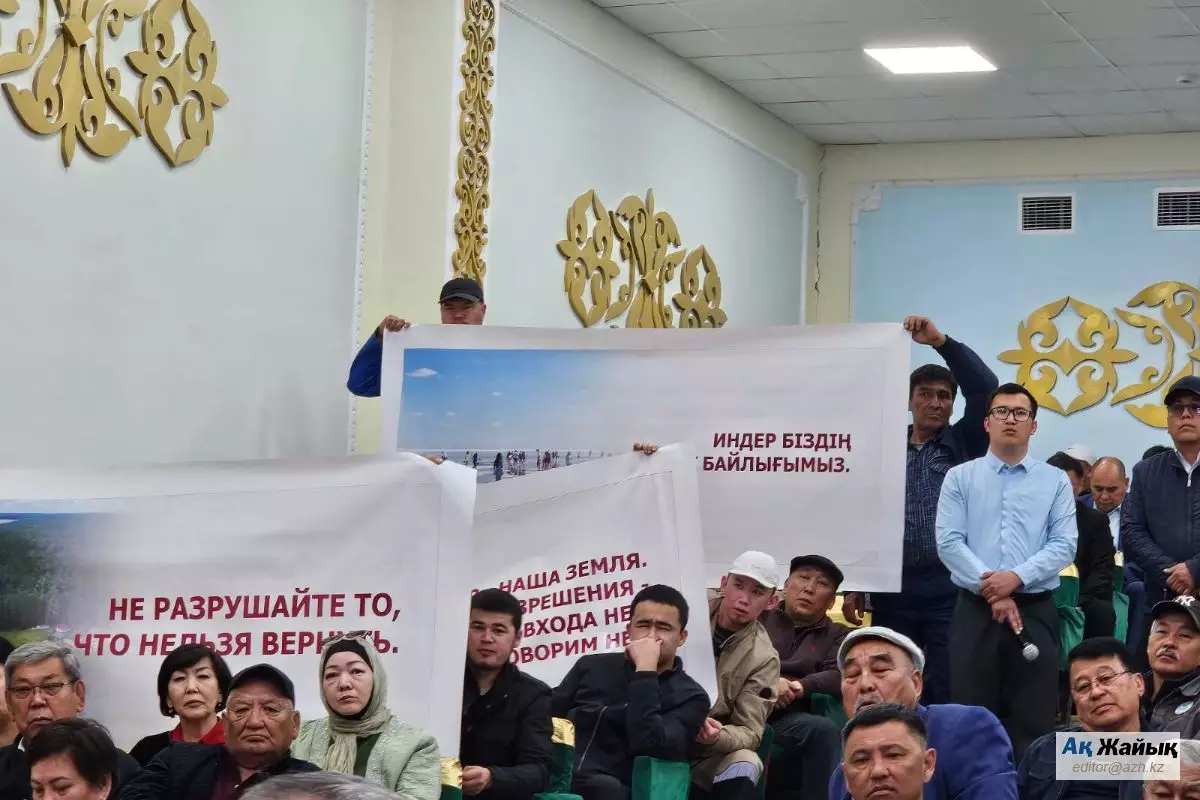 Медиа-кеңістіктегі Индер Тұздыкөлінің дауы: Тұз өндіру бойынша қоғамдық тыңдаулар пікірталасқа ұласты
