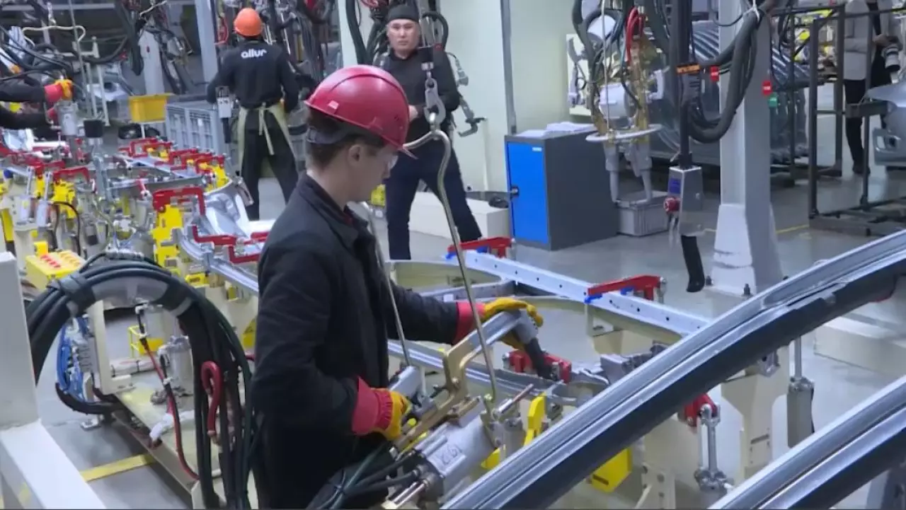 Производство автомобилей выросло на 37%