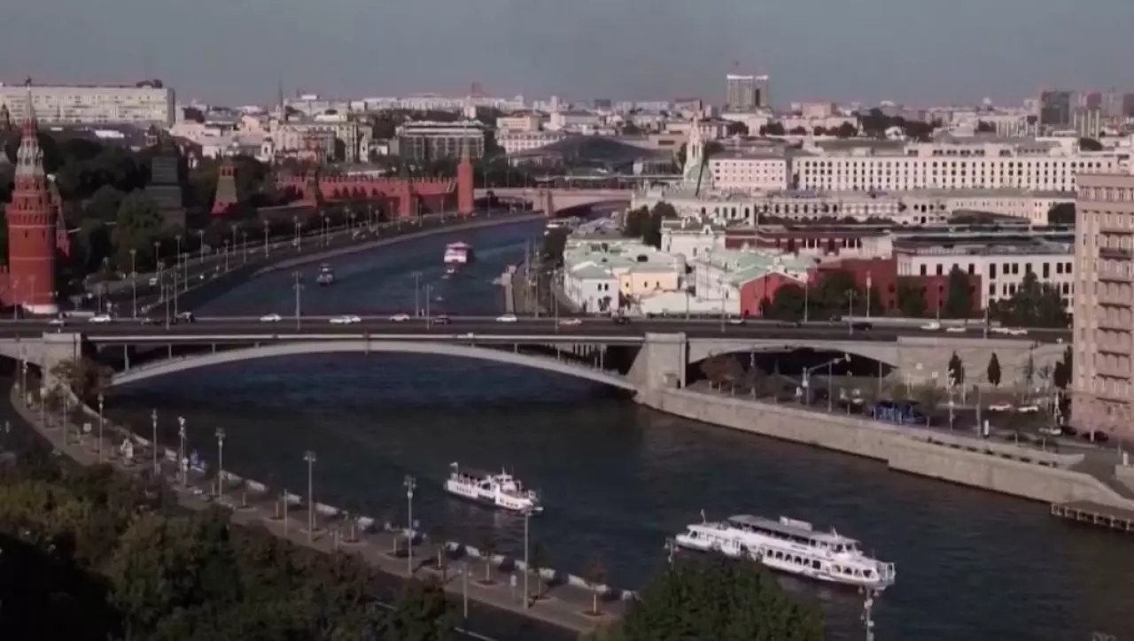 Ресей 8-9 мамырда оқ атпайтынын жариялады 