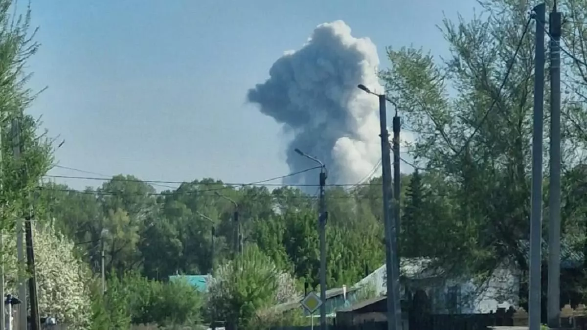 Өскеменде зауытта жарылыс болып, ғимараттың бір бөлігі опырылды