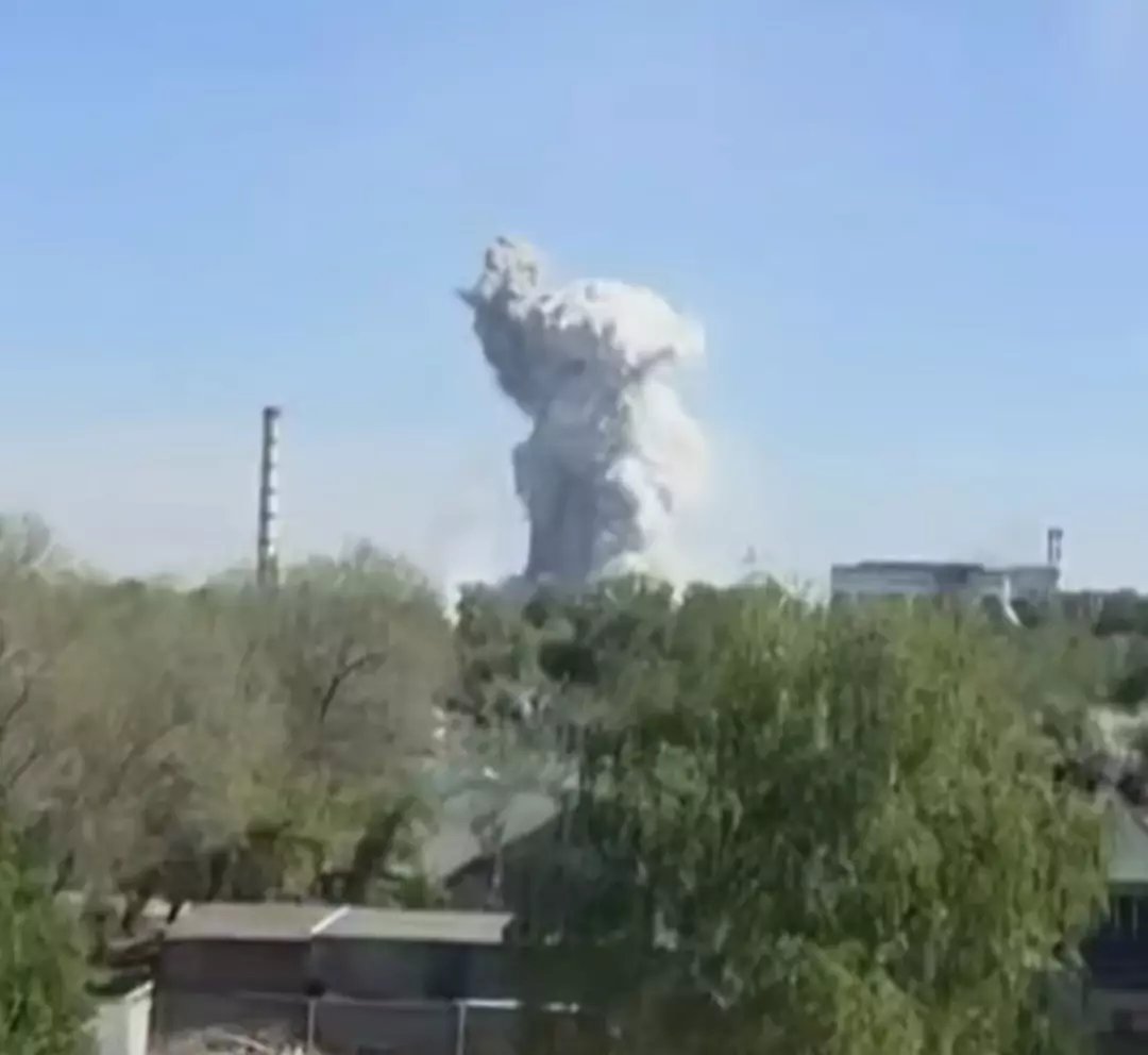 Шығыс Қазақстанда зауыт аумағында жарылыс болды (ВИДЕО)