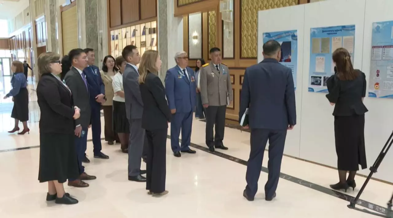 В Архиве Президента представили уникальные документы героев