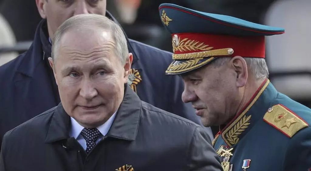 «Путин опасается Шойгу и скрывается в бункере»: громкие заявления западных разведок