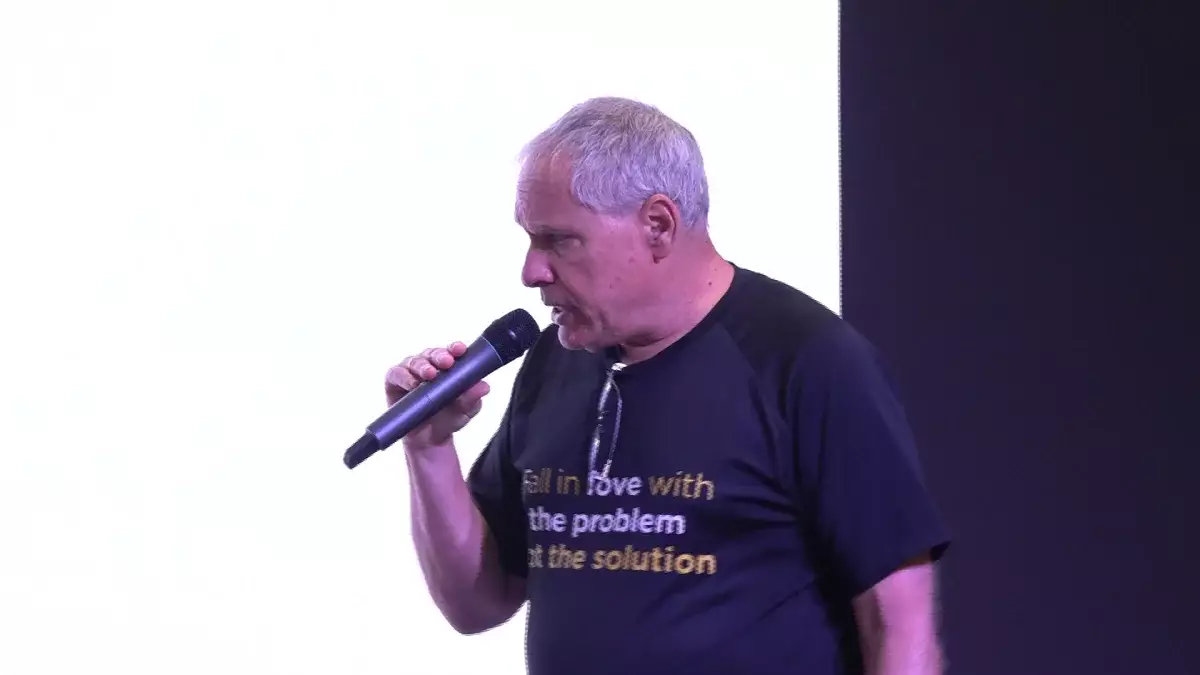 Алматыда әлемге әйгілі кәсіпкер нарық талабына икемдеу жолдарын айтты