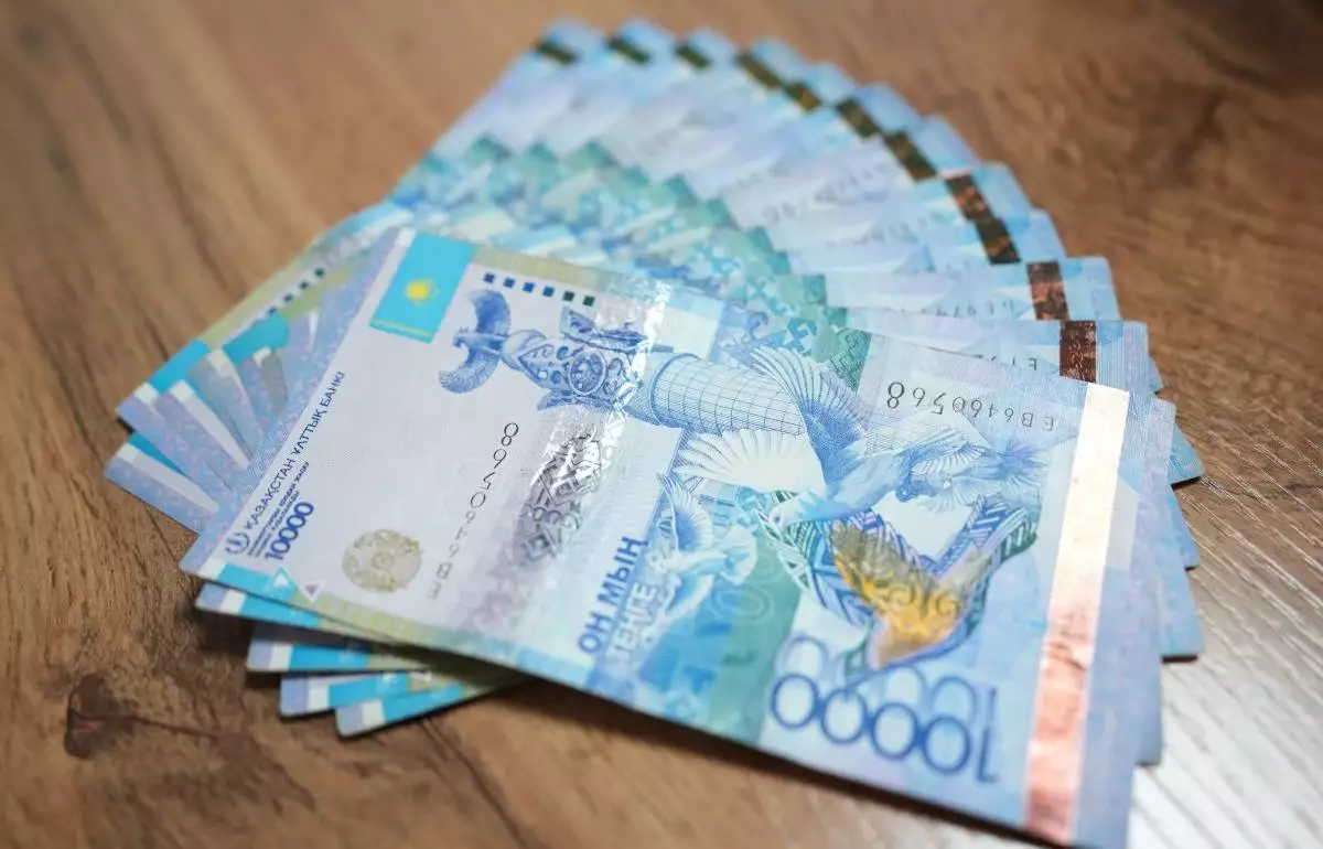Қазақстанда ақшаны қайда сақтау қажет: Ең тиімді депозиттер аталды