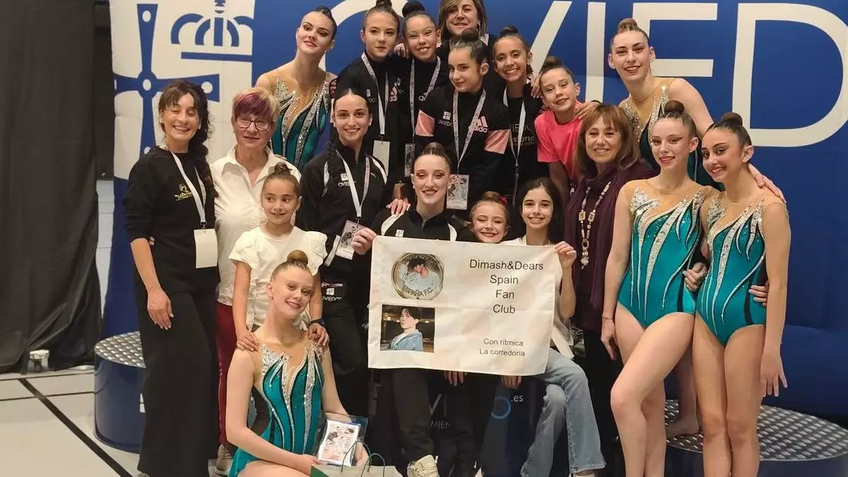 Гимнастка кинула обруч под песню Димаша Кудайбергена и получила медаль