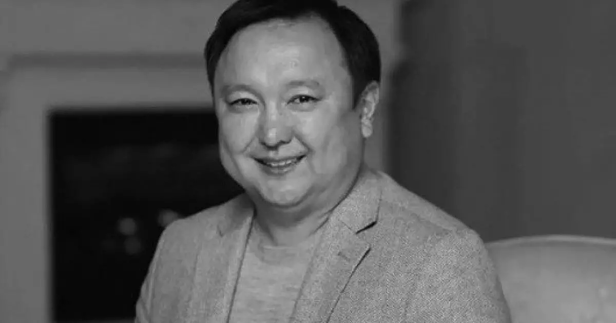   «Үнсіз еске аламыз...»: Арман Дүйсеновтің жақындары жантебірентер жазба жариялады   