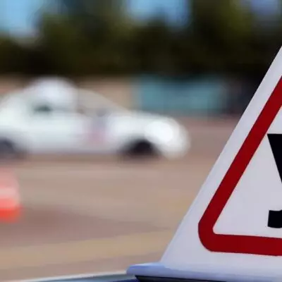 Контроль за автошколами усилят – в Мажилисе обсуждается законопроект по вопросам дорожной безопасности