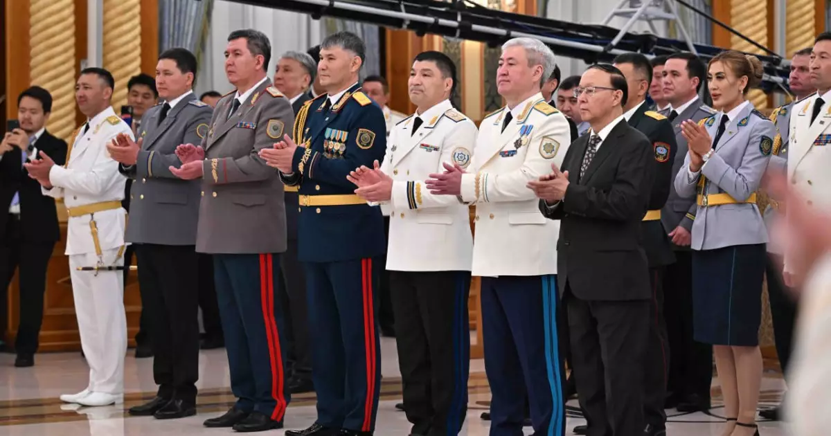  Мемлекет басшысы: Қазақстан – өткенге зор құрметпен, болашаққа үлкен үмітпен қарайтын бейбіт ел 