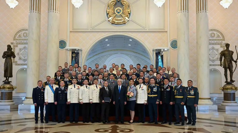 Қазақстанда генерал шендерін кімдер алды?
