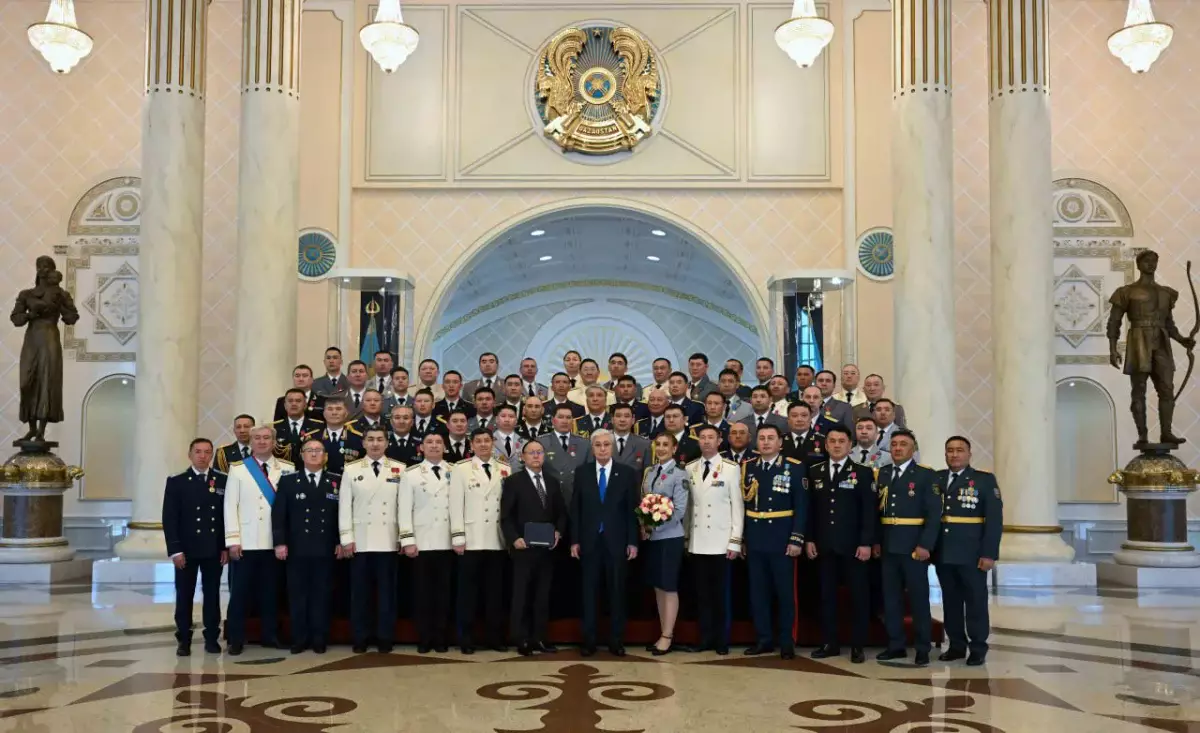 Президент Жарлығымен бір топ азамат мемлекеттік наградамен марапатталды