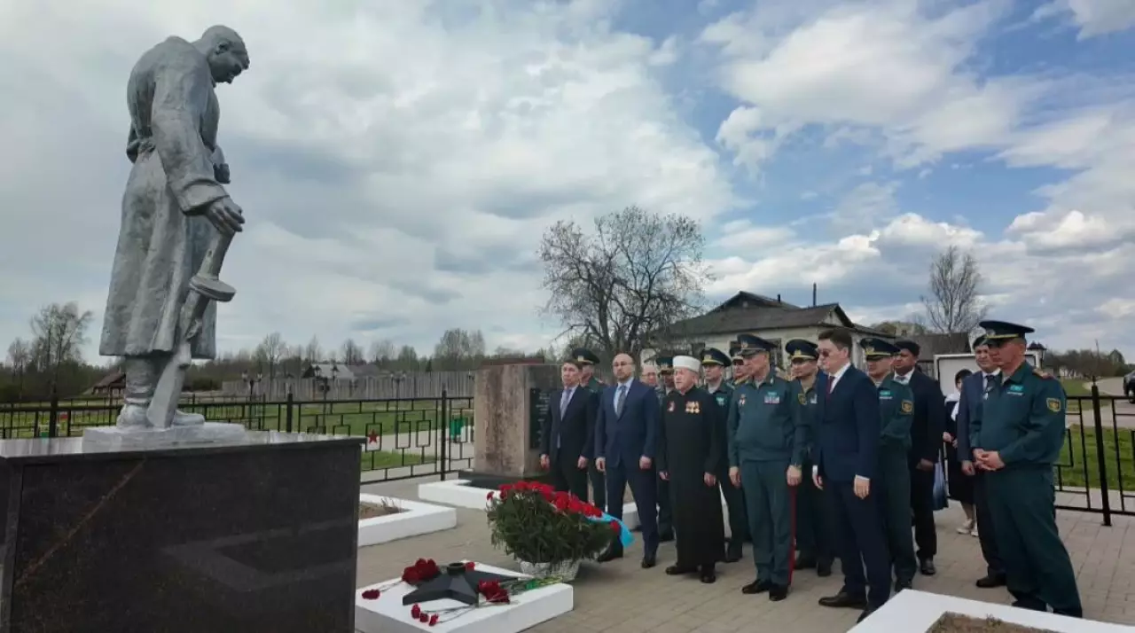 Память казахстанских воинов почтили в России