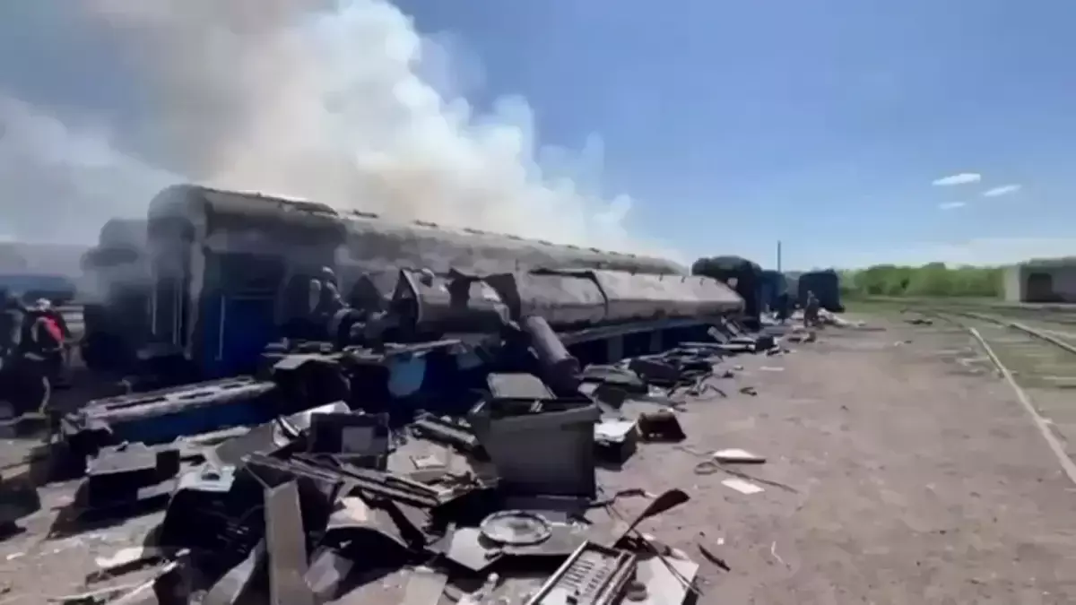 Пассажирские вагоны горели в Караганде