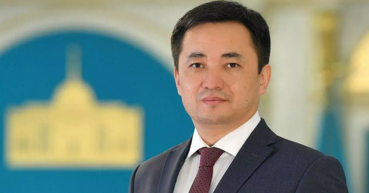  Айбек Дәдәбай «Әділет» партиясының төрағасы болып сайланды 