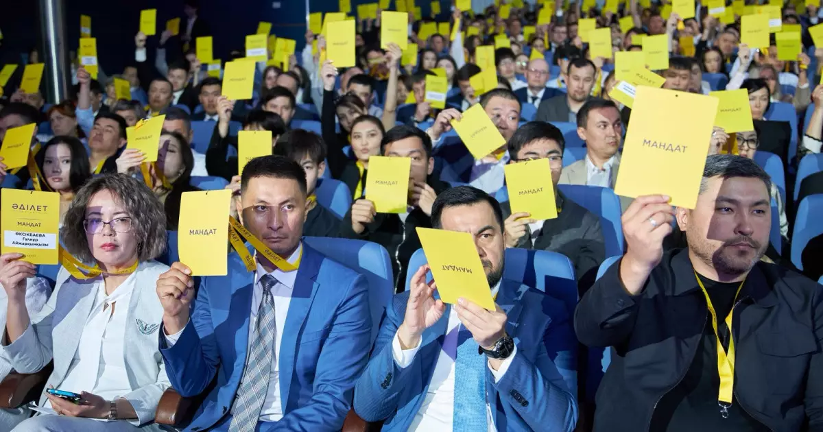   «Әділет» партиясы құрылтай съезін сәтті өткізді   