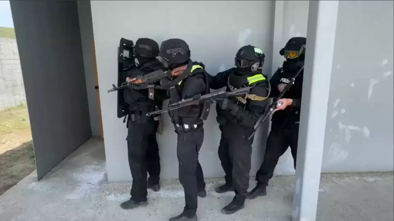ШҚО-дағы полицияның арнайы жасақ бөлімі кез келген қауіпке дайын