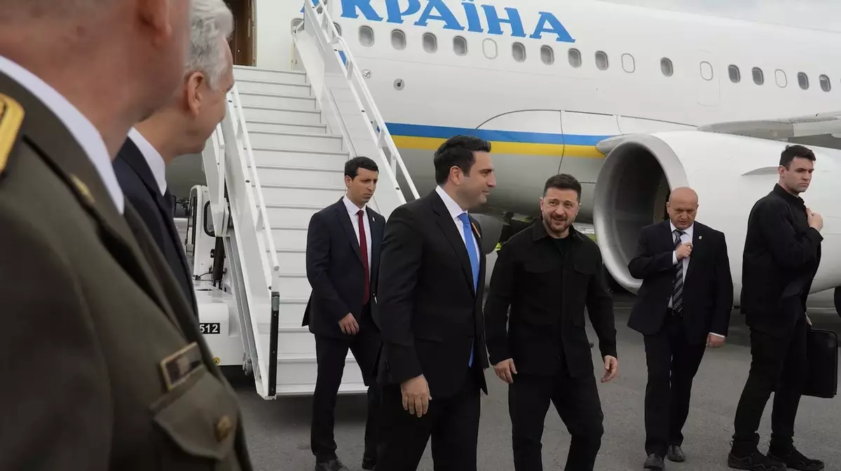 Ссора Москвы и Еревана усиливается: МИД РФ требует объяснений из-за "трибуны" для Зеленского