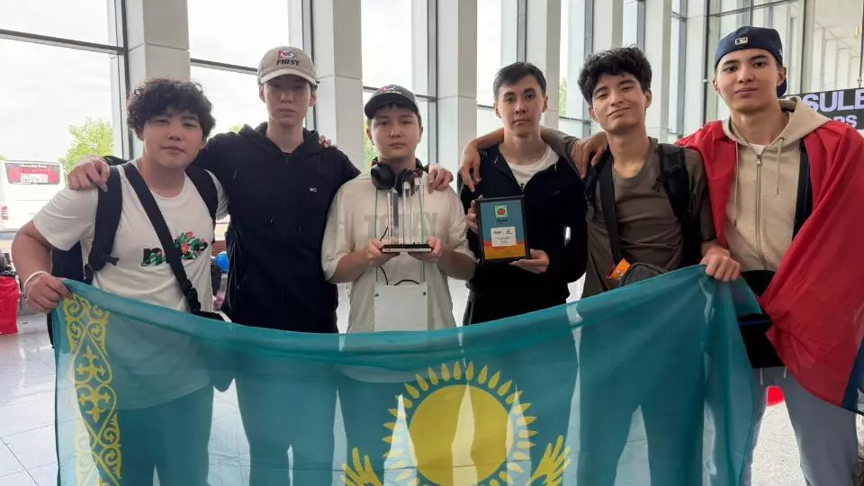 Юные робототехники прославили Казахстан на чемпионате в США
