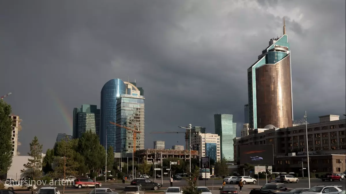 Найзағай, бұршақ және аптап ыстық: 17 өңірде ескерту жарияланды