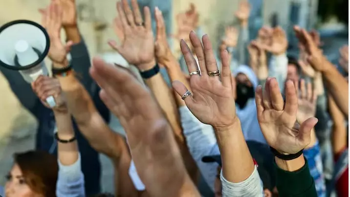 В Amanat прокомментировали создание партии "Әділет"