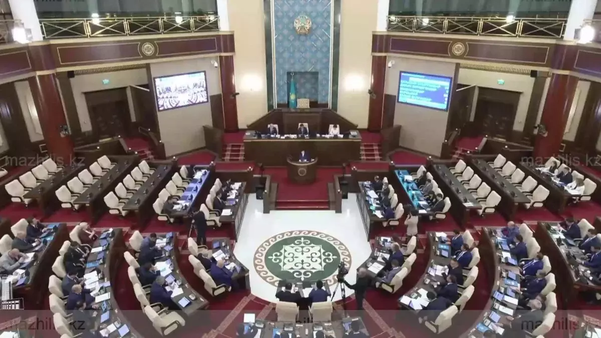 Қазақстанда билік жүйесі қалай өзгереді? Парламент үш ірі реформаны мақұлдады