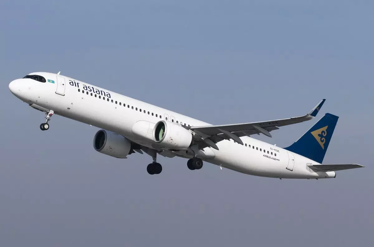 93 жолаушының өміріне қатер: Air Astana ұшағының ақауына қатысты тергеу басталды