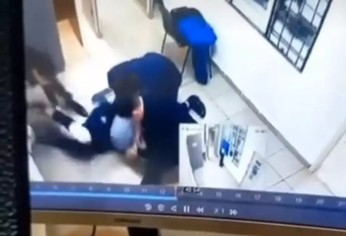 Жесткие кадры из спецприемника Актау: полиция раскрыла правду об избиении