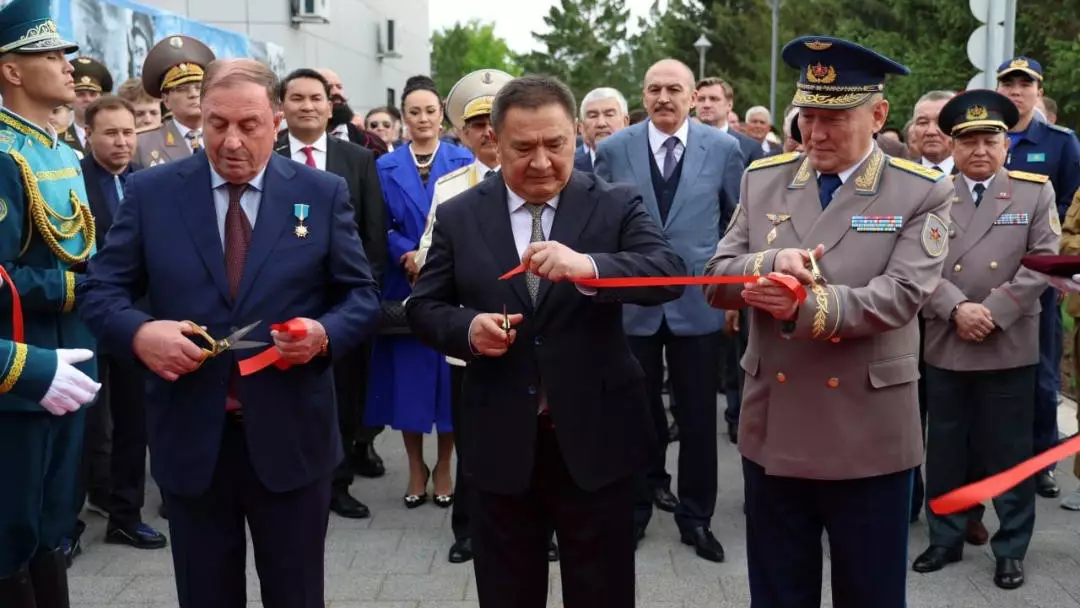 В селе Родина открыли музей с техникой времен войны