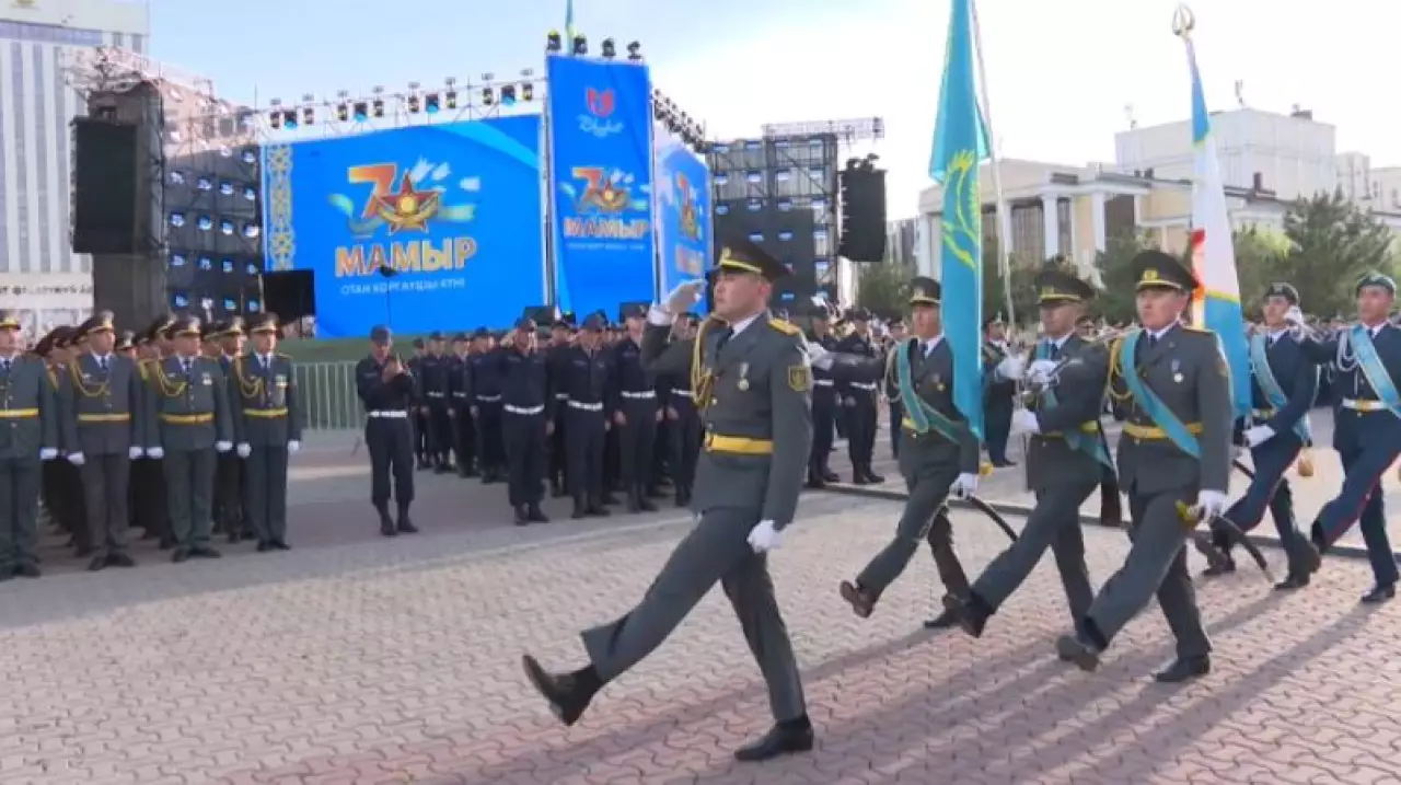 Военный парад прошёл в Шымкенте