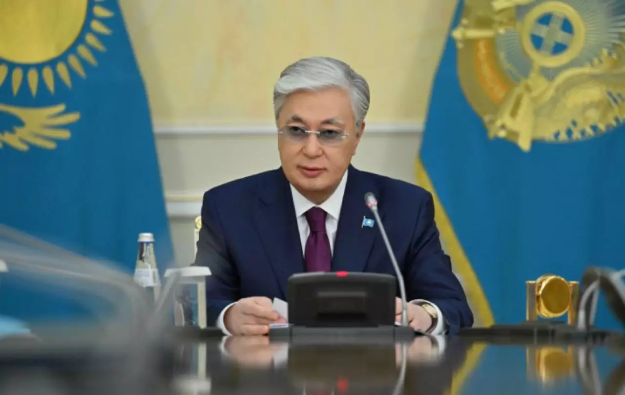 Мемлекет басшысы Қазақстан халқын Жеңіс күнімен құттықтады