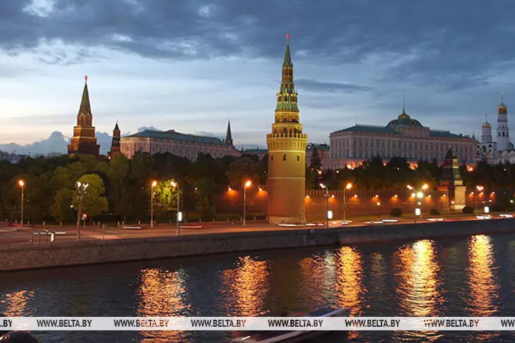 Президенты Беларуси, России, Казахстана и Узбекистана встретились за рабочим обедом.