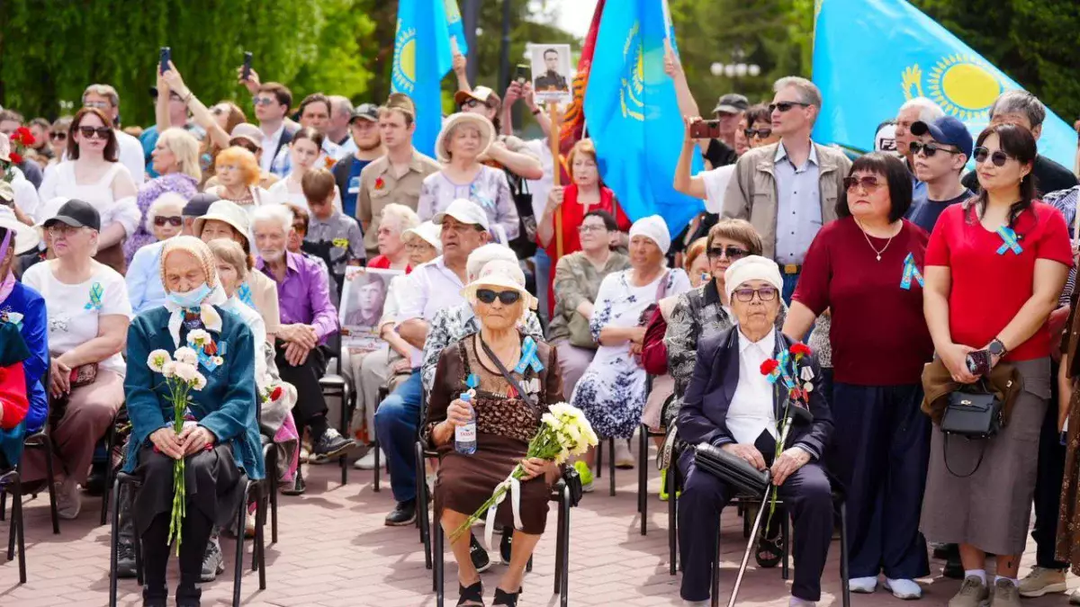 Өскеменде Жеңіс күніне орай салтанатты жиын өтті