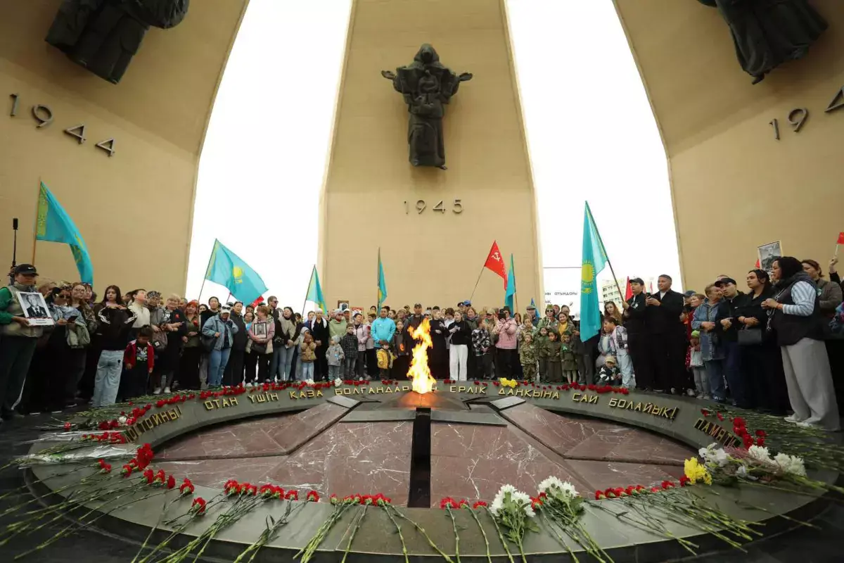 В Мангистау почтили память героев Великой Отечественной войны - новости на Lada.kz 09.05.2026