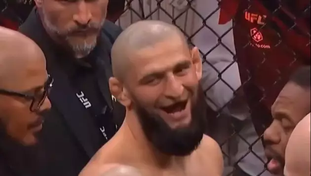Чимаев потерпел сенсационное поражение в главном бою UFC