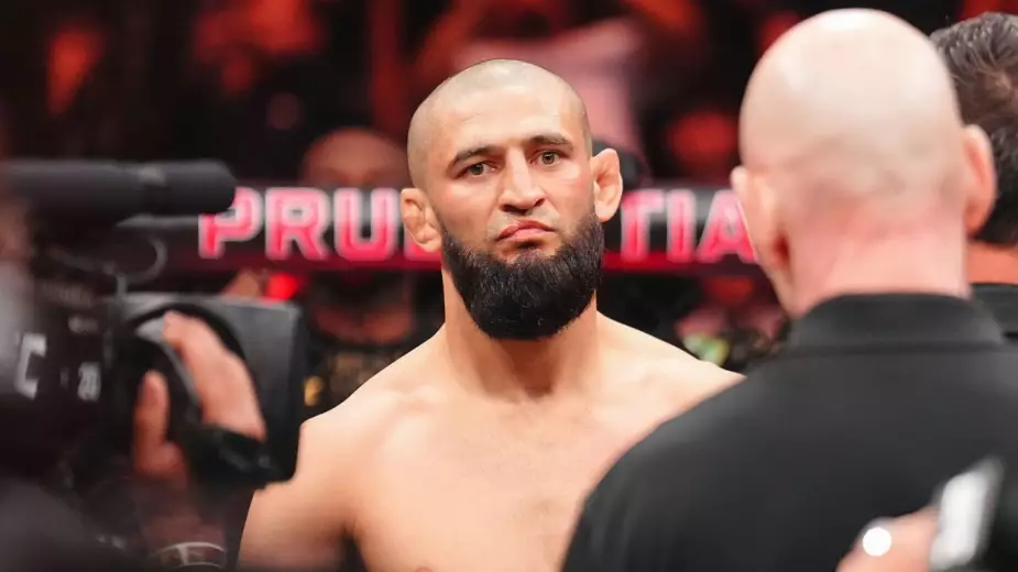 Новый чемпион UFC наехал на Чимаева из-за обмана в бою