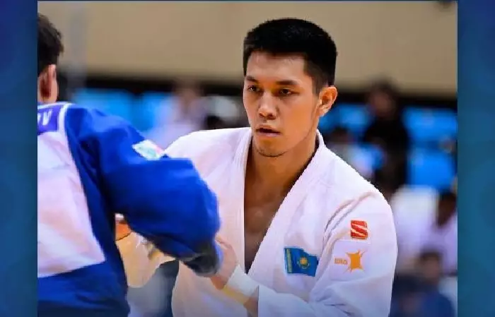 Жалгас Кайролла завоевал «золото» Qazaqstan Barysy Grand Slam