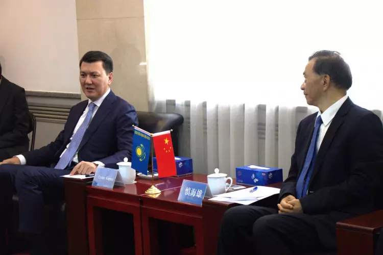 Ерлан Қарин China Media Group басшысымен кездесті
