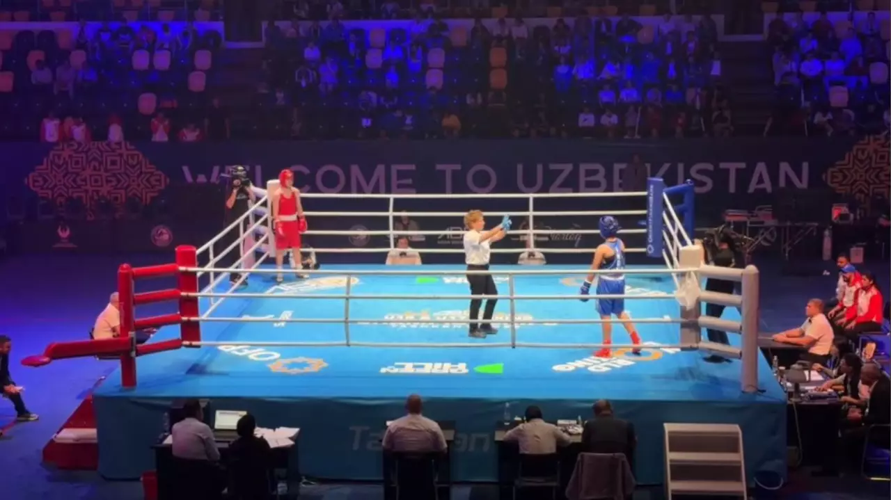 Бокстан Азия чемпионаты: бес қызымыз финалға шықты