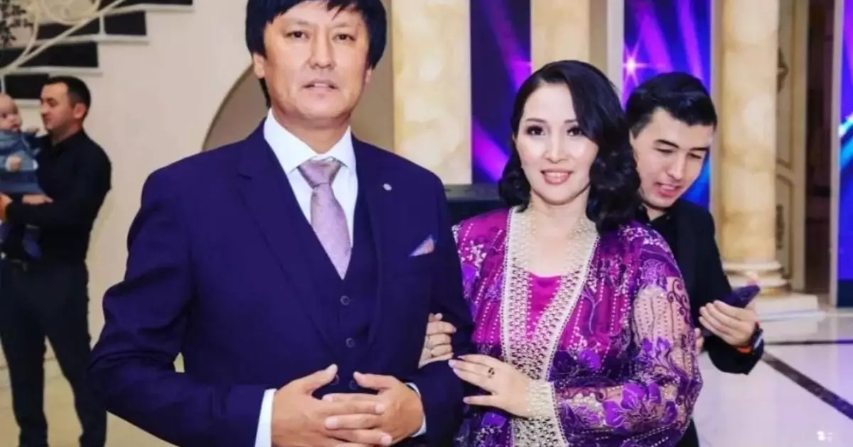  «Тоқал аласың ба деп те айттым»: Өмірқұл Айниязовтың жары сырын ашты 