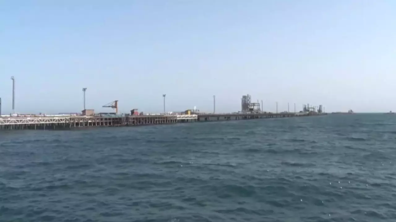 Катардың газ тиеген танкері Ормуздан өтті