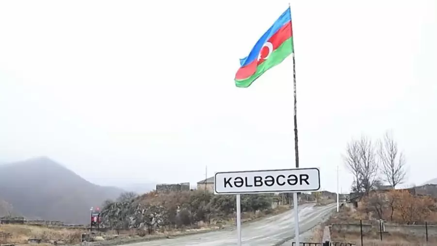 Двое военных пострадали при подрыве на мине в Азербайджане