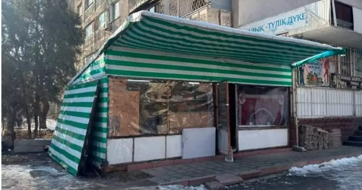  Снос, штрафы и отключения: в Алматы `зачистят` уличную торговлю 