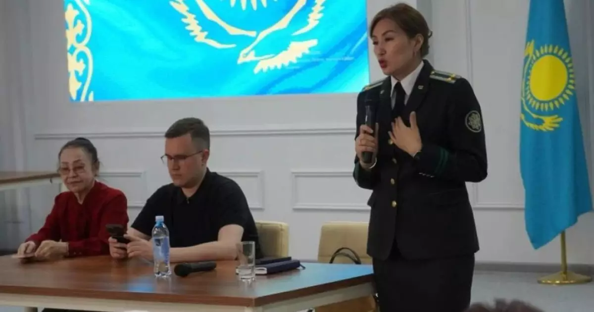  Астаналық зейнеткерлерге интернет-алаяқтардан қорғану жолдары түсіндірілді 