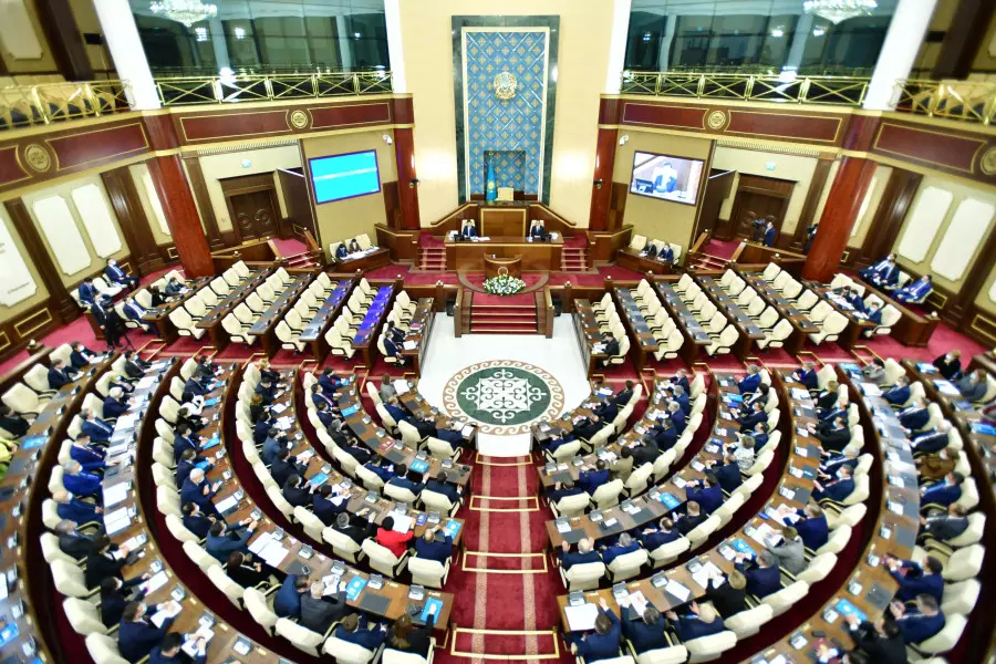 Мәжіліс төрағасы Парламент палаталарын бірлескен отырысқа шақырды