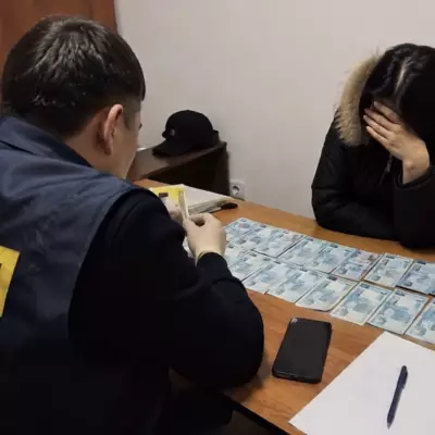 Афера за 500 тысяч тенге: женщина угрожала слить интимные фото мужчины в Уральске