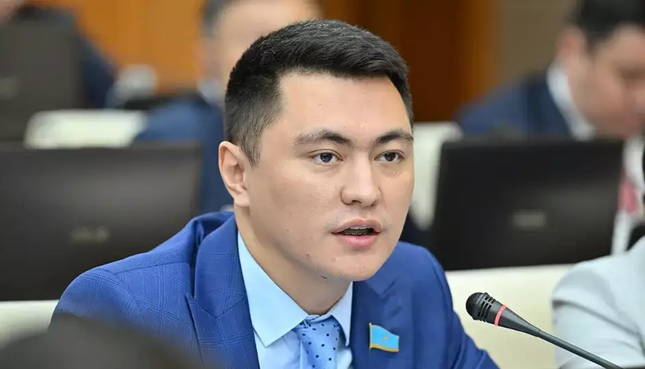 “Гештальт жабылды”: Депутат Дәулет Мұқаев халық пікірімен келіспейді