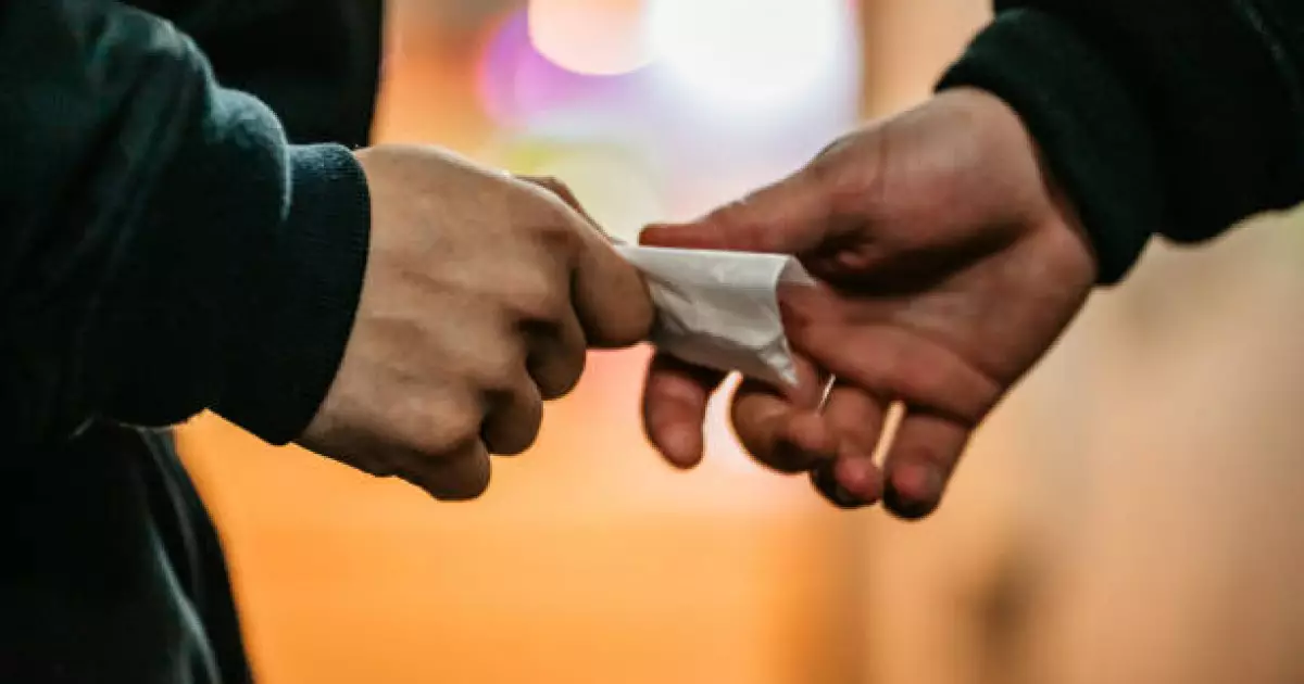   Астанада синтетикалық есірткі таратты деген күдікпен тұрғын ұсталды   
